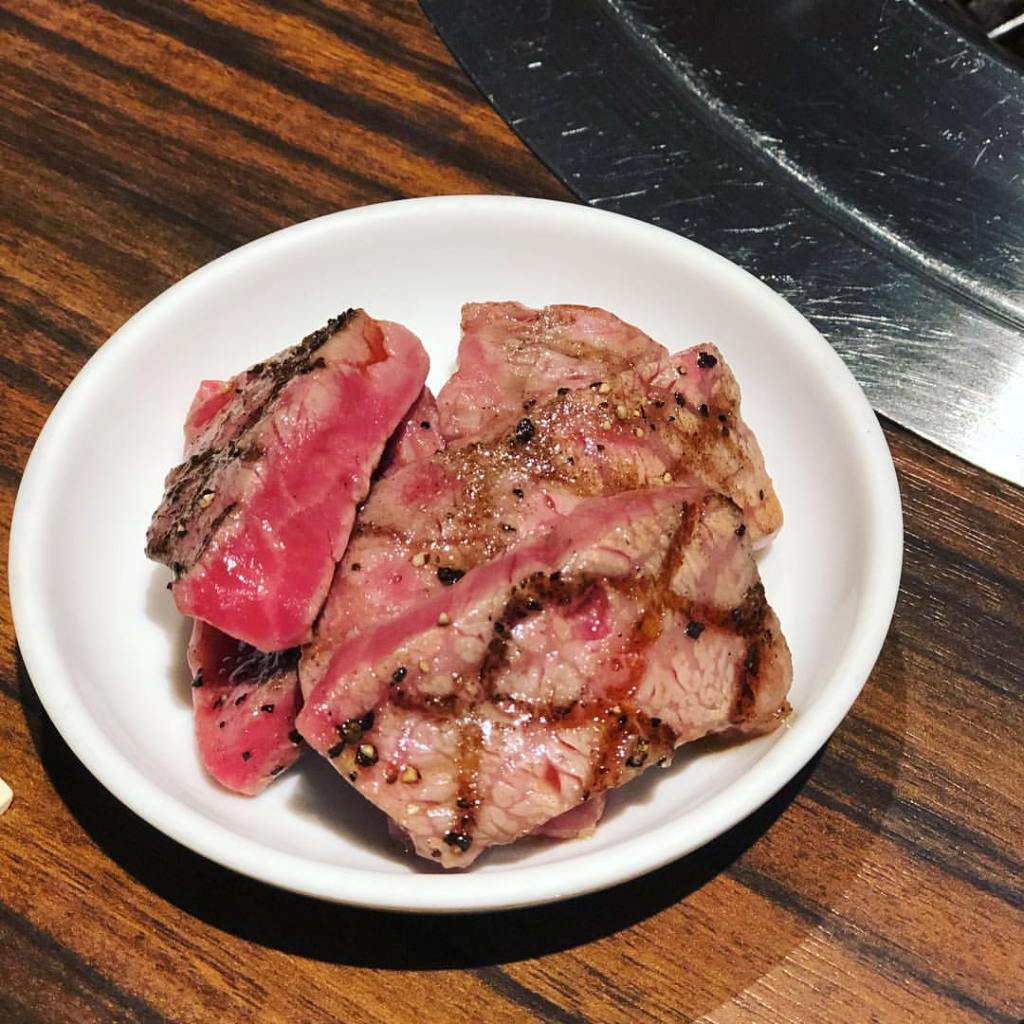 万両燒肉、萬兩燒肉、好吃的日本燒肉、美味的大阪燒肉、高CP值的燒肉、高品質的燒肉